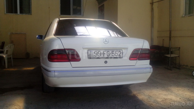 Mercedes C 220 2002, 248,567 km - 2.2 l - Bakı