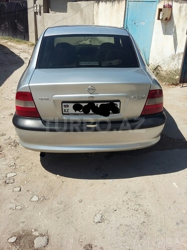 Opel Vectra 1998, 300,000 km - 1.6 l - Sumqayıt