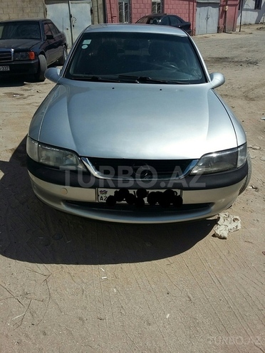 Opel Vectra 1998, 300,000 km - 1.6 l - Sumqayıt