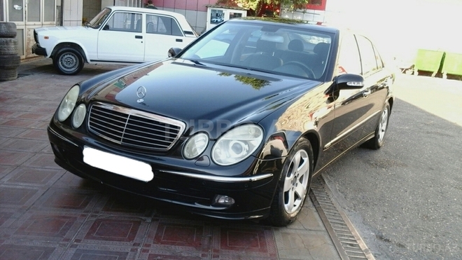 Mercedes E 350 2005, 207,000 km - 3.5 л - Bakı