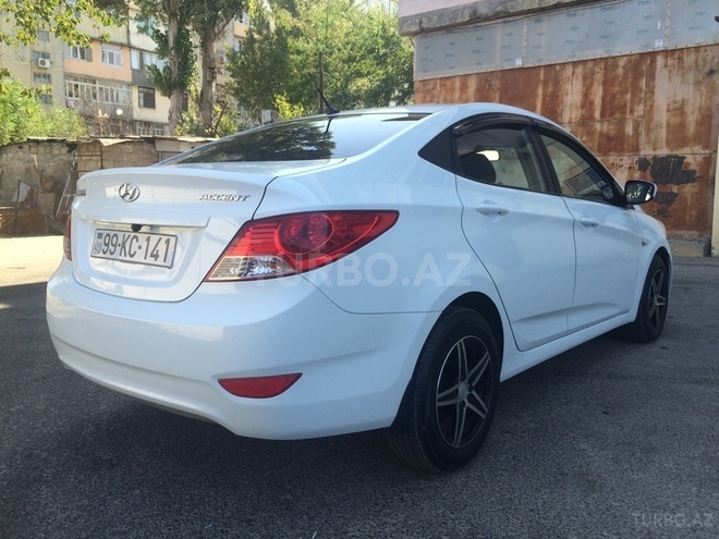 Hyundai Accent 2013, 72,800 km - 1.6 l - Bakı