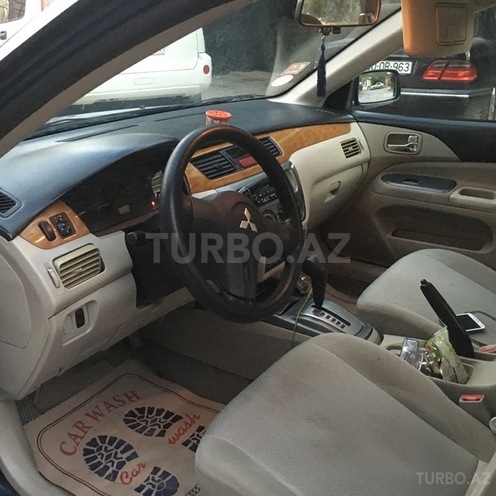 Mitsubishi Lancer 2007, 180,016 km - 1.6 l - Bakı