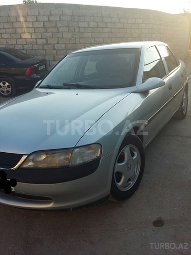 Opel Vectra 1998, 320,000 km - 1.6 л - Sumqayıt