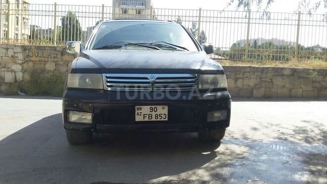 Mitsubishi Chariot 2000, 200,000 km - 2.4 l - Bakı