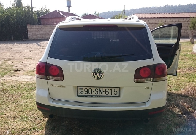 Volkswagen Touareg 2008, 111,600 km - 3.5 l - Astara