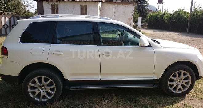 Volkswagen Touareg 2008, 111,600 km - 3.5 l - Astara