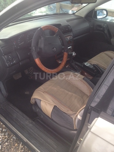 Opel Omega 1997, 210,398 km - 2.0 л - Bakı