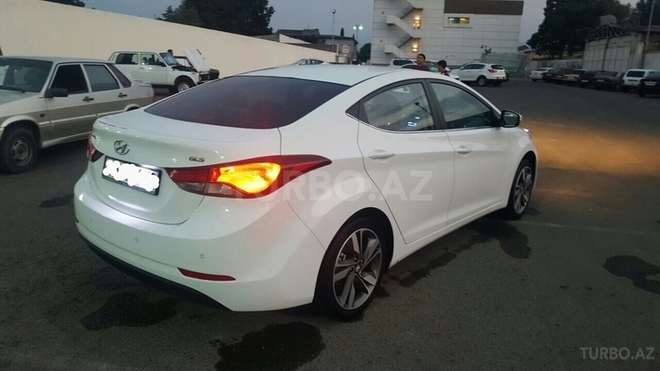 Hyundai Elantra 2014, 23,386 km - 1.8 л - Gəncə