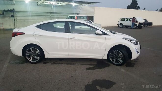 Hyundai Elantra 2014, 23,386 km - 1.8 л - Gəncə