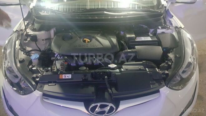 Hyundai Elantra 2014, 23,386 km - 1.8 л - Gəncə
