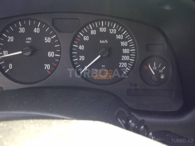 Opel Astra 2001, 220,000 km - 1.6 l - Bakı