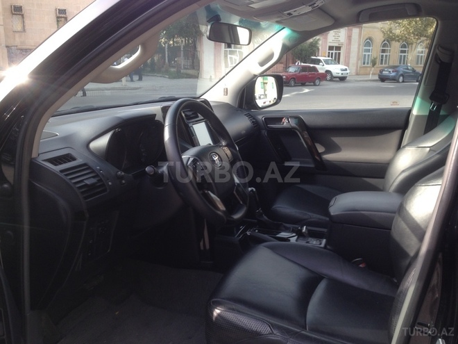 Toyota Prado 2010, 133,500 km - 2.7 l - Bakı