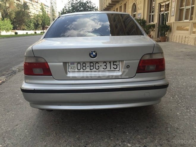 BMW 528 1998, 215,000 km - 2.8 l - Bakı
