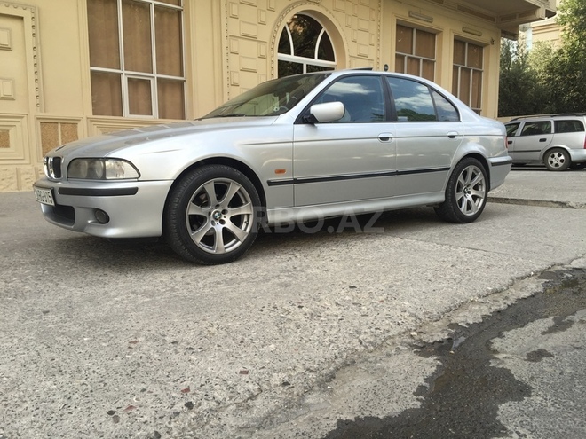 BMW 528 1998, 215,000 km - 2.8 l - Bakı