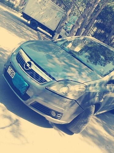 Opel Zafira 2007, 173,000 km - 2.2 l - Sumqayıt