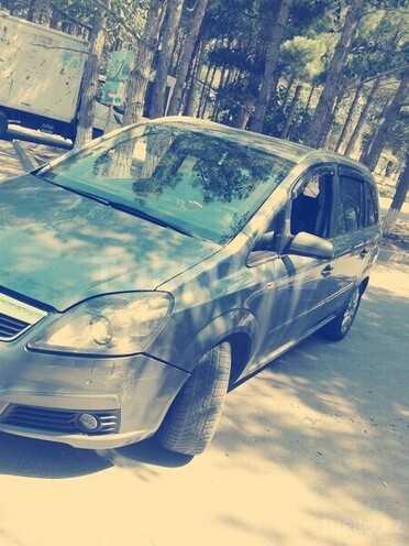 Opel Zafira 2007, 173,000 km - 2.2 l - Sumqayıt