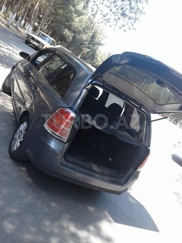 Opel Zafira 2007, 173,000 km - 2.2 l - Sumqayıt