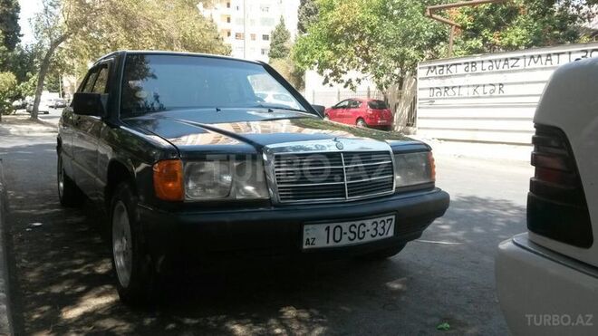 Mercedes 190 1991, 220,000 km - 1.8 л - Sumqayıt