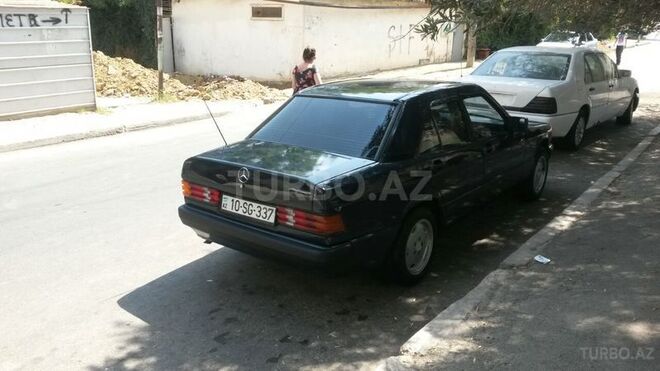 Mercedes 190 1991, 220,000 km - 1.8 л - Sumqayıt