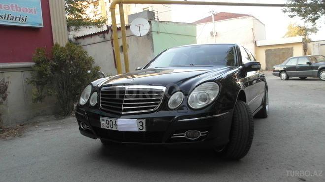 Mercedes E 320 2003, 215,000 km - 3.2 l - Bakı