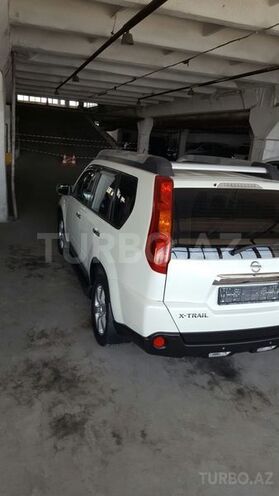 Nissan X-Trail 2009, 135,000 km - 2.5 l - Bakı