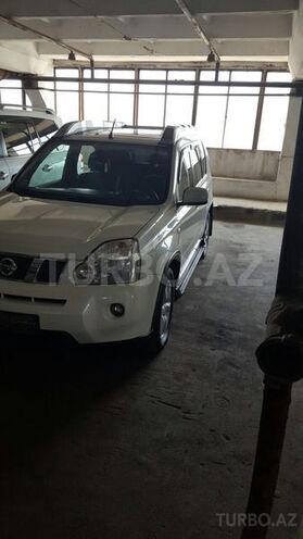 Nissan X-Trail 2009, 135,000 km - 2.5 l - Bakı
