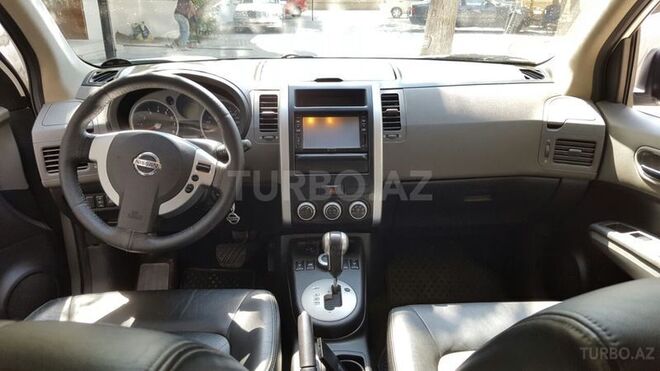 Nissan X-Trail 2009, 135,000 km - 2.5 l - Bakı