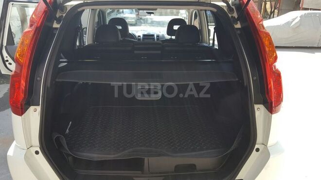 Nissan X-Trail 2009, 135,000 km - 2.5 l - Bakı