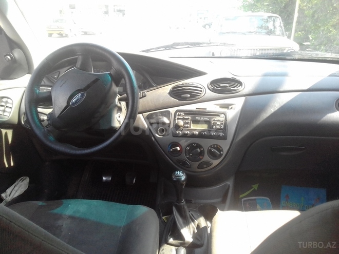 Ford Focus 2003, 3,000,000 km - 1.6 л - Bakı