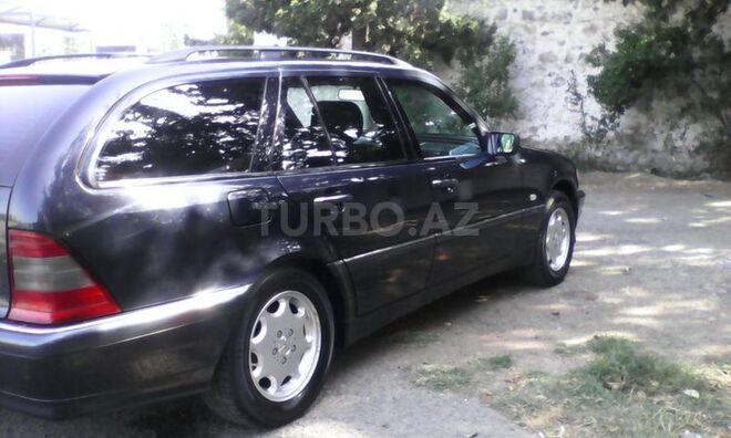 Mercedes C 180 1999, 176,000 km - 1.8 л - Gəncə