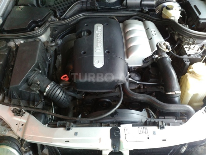 Mercedes E 220 1999, 258,000 km - 2.2 l - Şəmkir