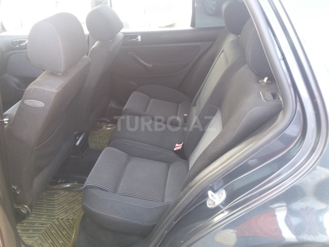 Volkswagen Golf 2001, 176,000 km - 1.8 л - Sumqayıt