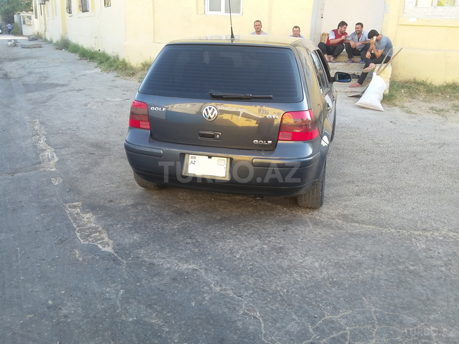 Volkswagen Golf 2001, 176,000 km - 1.8 л - Sumqayıt