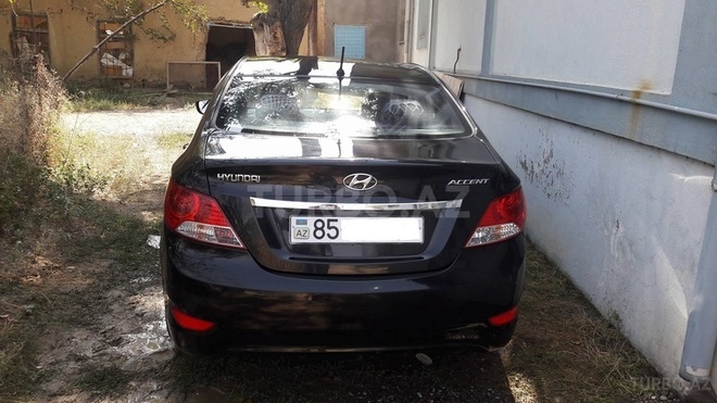 Hyundai Accent 2011, 110,000 km - 1.6 l - Naxçıvan