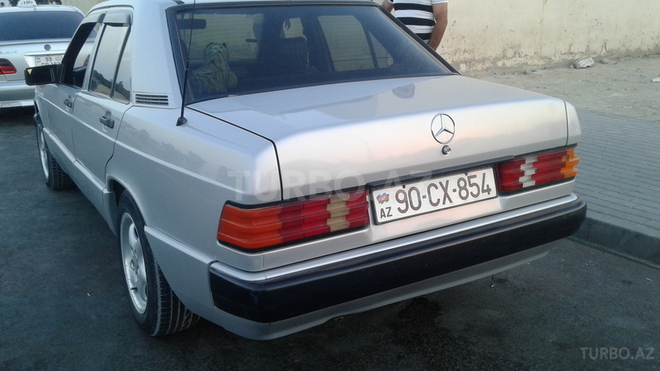 Mercedes 190 1990, 393,810 km - 2.0 l - Bakı