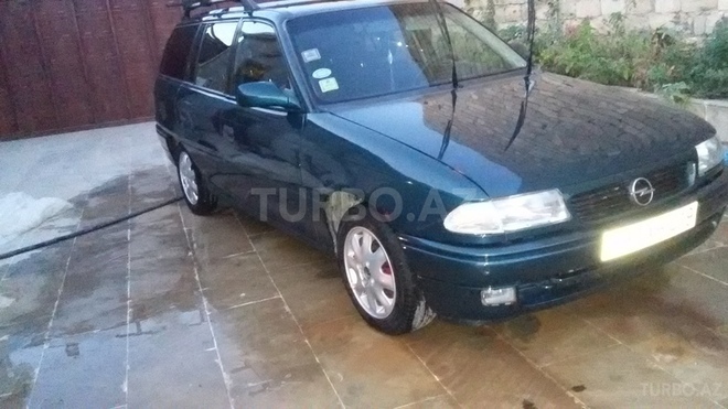Opel Astra 1997, 255,000 km - 1.6 л - Bakı
