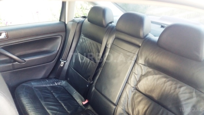 Volkswagen Passat 2002, 200,160 km - 1.8 l - Bakı