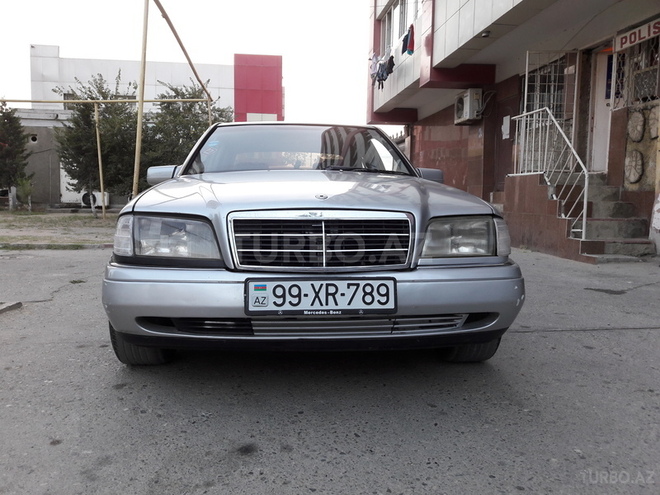 Mercedes C 220 1995, 205,000 km - 2.2 l - Sumqayıt