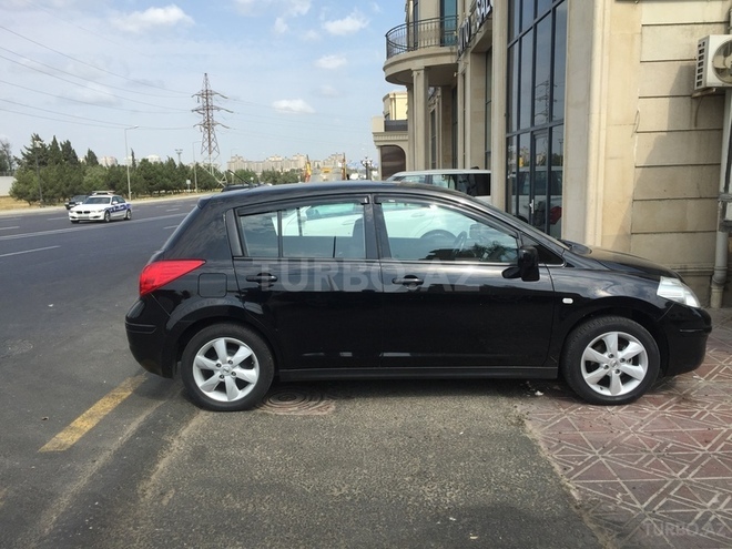Nissan Tiida 2010, 78,200 km - 1.8 l - Bakı