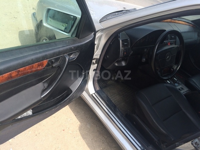 Mercedes C 230 1999, 179,041 km - 2.3 л - Bakı