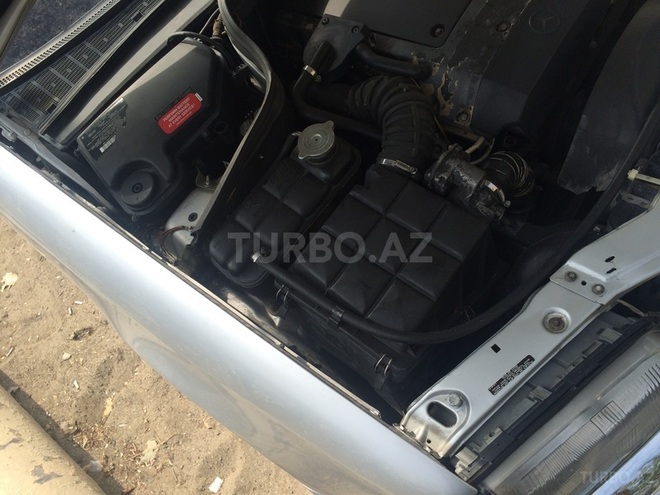 Mercedes C 230 1999, 179,041 km - 2.3 л - Bakı