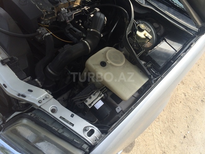 Mercedes C 230 1999, 179,041 km - 2.3 л - Bakı