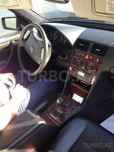 Mercedes C 230 2000, 264,000 km - 2.3 l - Bakı