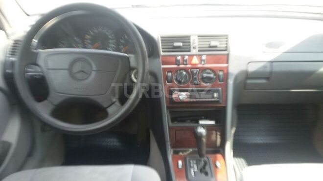 Mercedes C 180 1998, 298,000 km - 1.8 l - Bakı