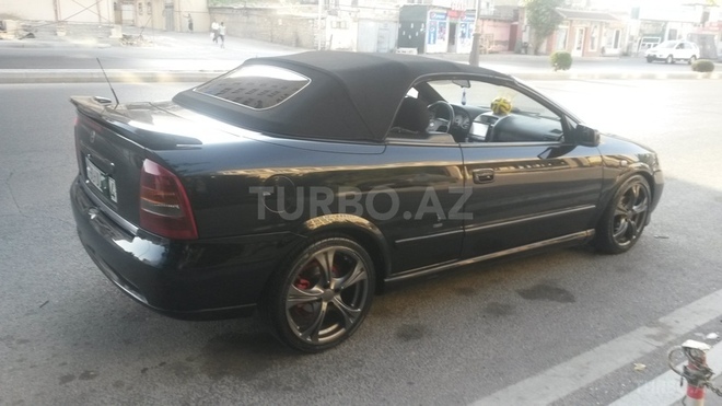 Opel Astra 2002, 189,000 km - 2.0 l - Bakı