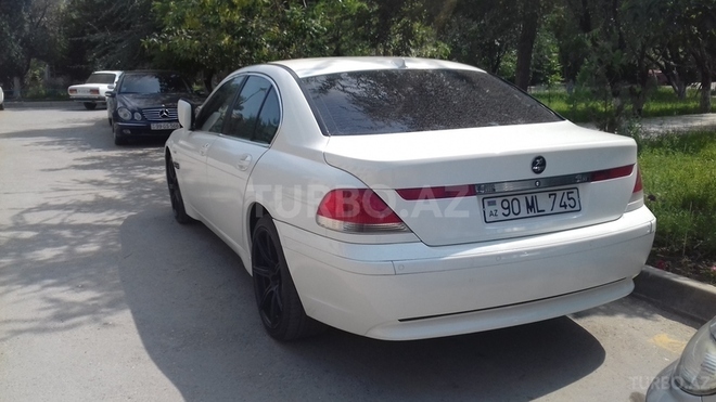 BMW 745 2001, 290,000 km - 4.4 л - Sumqayıt