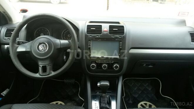 Volkswagen Jetta 2010, 174,000 km - 1.6 l - Bakı
