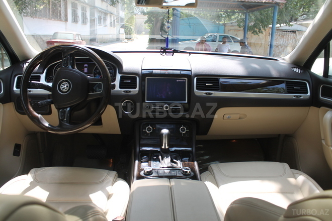 Volkswagen Touareg 2011, 126,000 km - 3.6 l - Bakı