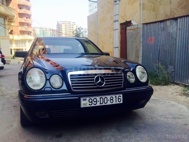 Mercedes E 200 1997, 235,000 km - 2.0 l - Bakı