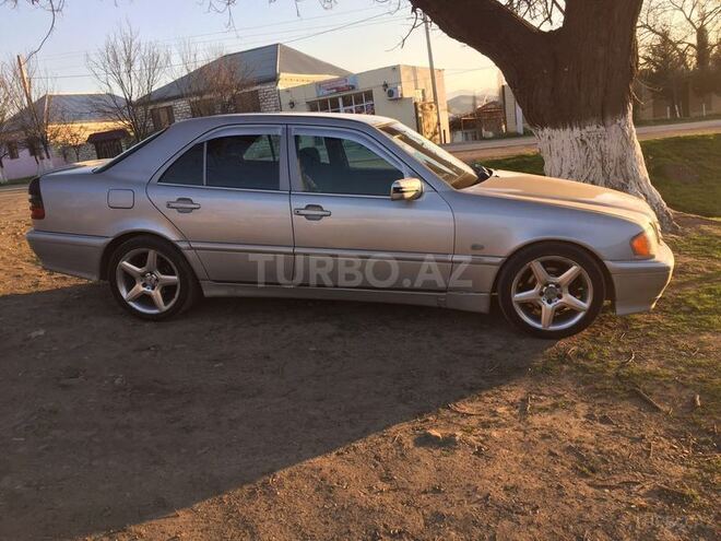 Mercedes C 180 1998, 230,000 km - 1.8 л - Bakı